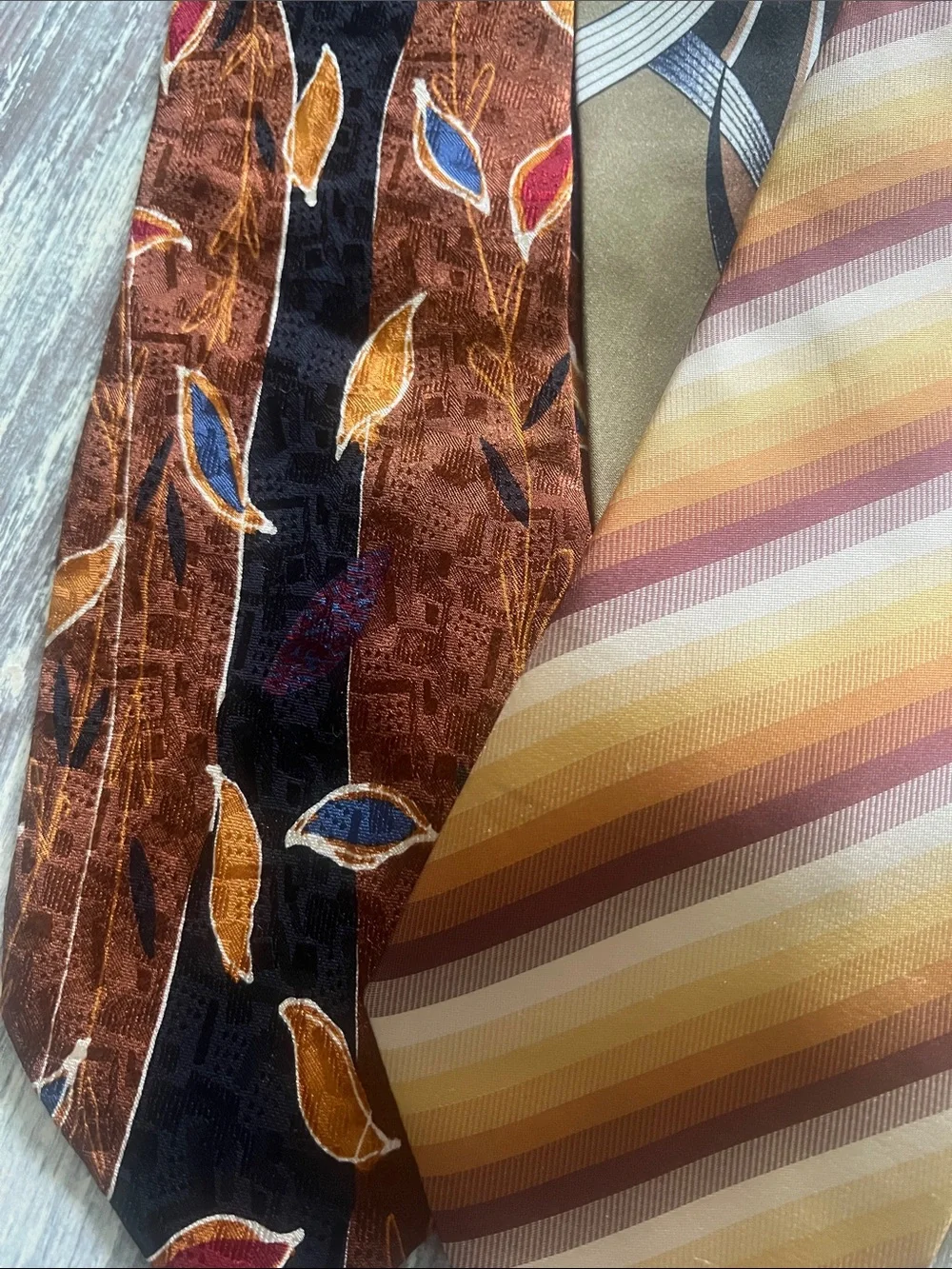 Set of 4 Men's Brown and Gold Striped Silk Tie - Classic Formal Accessory